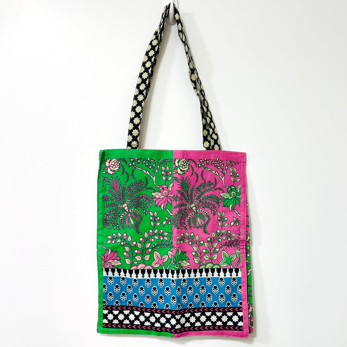Vibrant Floral print gusseted tote bag by Khaadi.