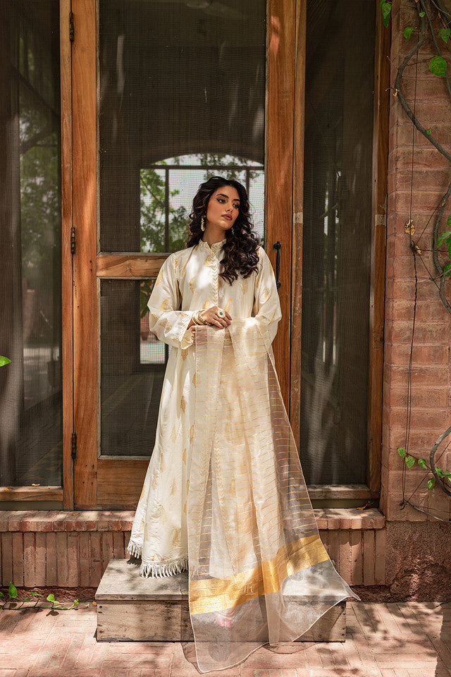 Beautiful Long Frock 3 Pcs by Mannat